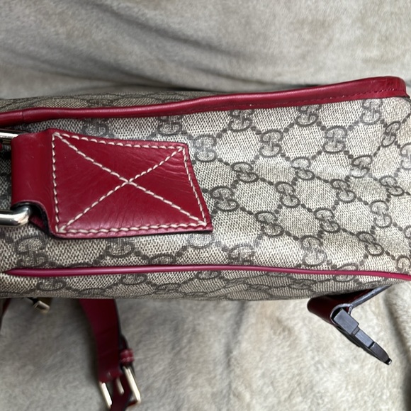 Gucci Messenger Bag, Very Rare, Coated Canvas, Red Leather Trim, Crossbody Strap - Picture 15 of 15